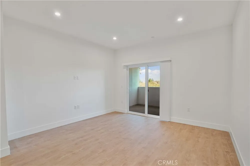 8750 Sepulveda Boulevard #310 North Hills, CA 91343