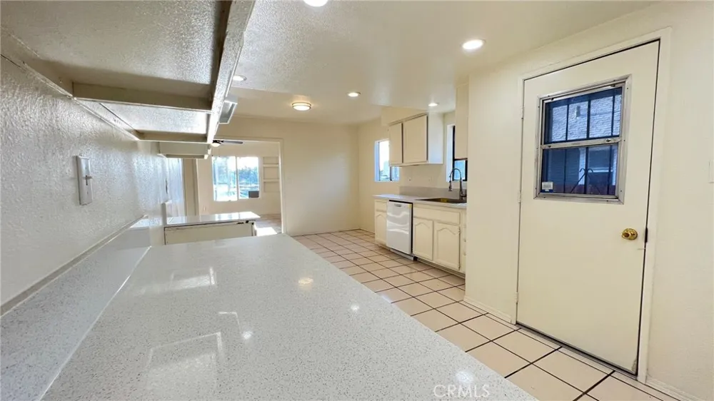 2165 Sepulveda San Bernardino, CA 92404