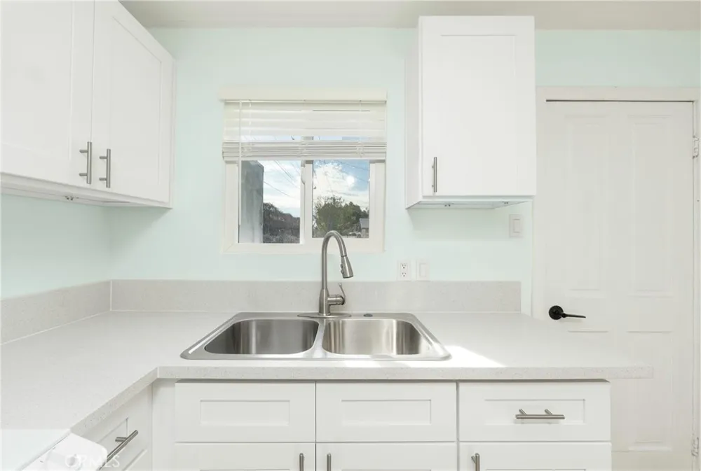 2165 Sepulveda San Bernardino, CA 92404