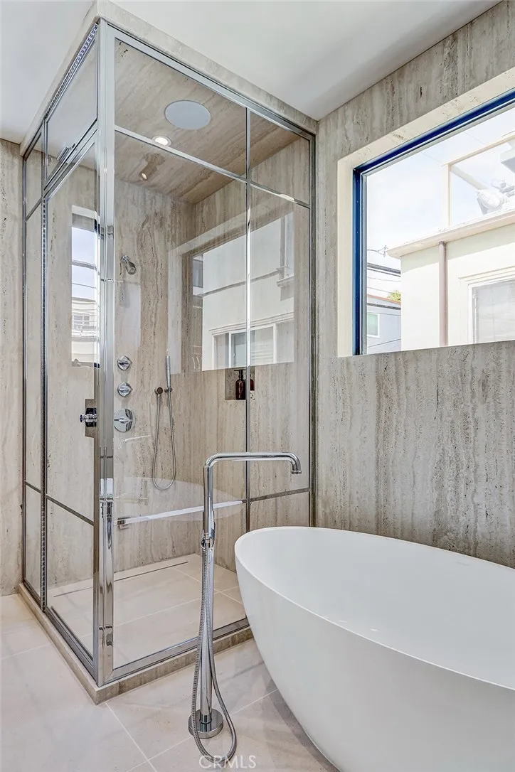 315 25th Manhattan Beach, CA 90266