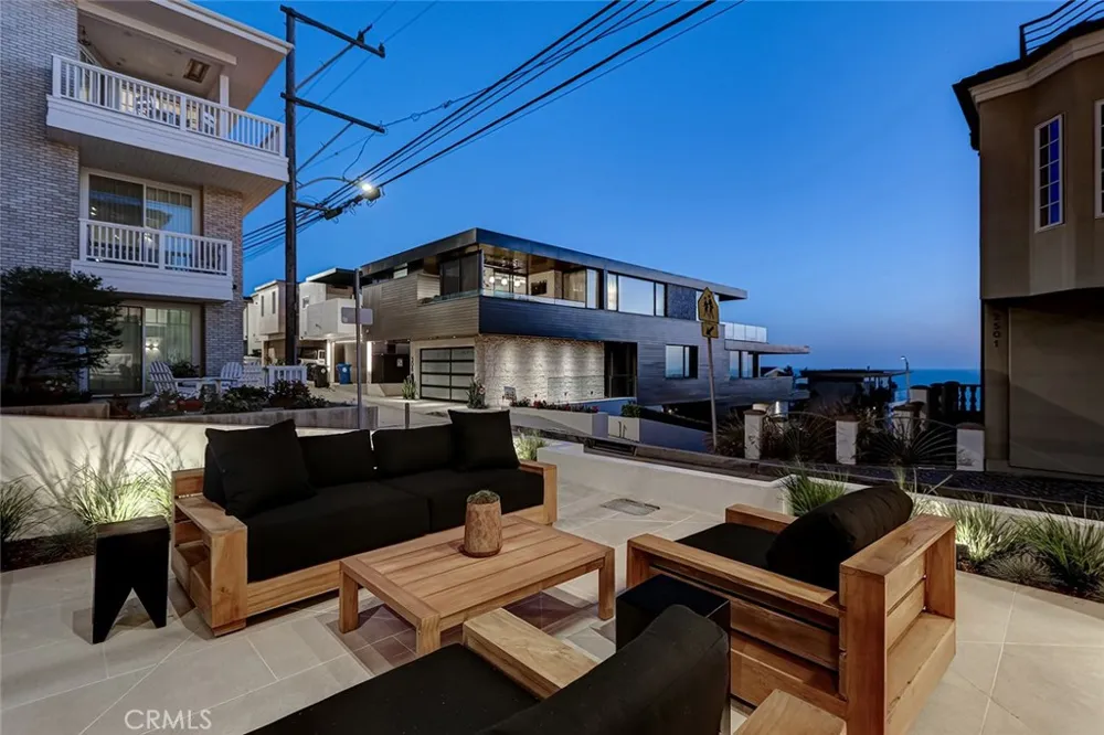315 25th Manhattan Beach, CA 90266