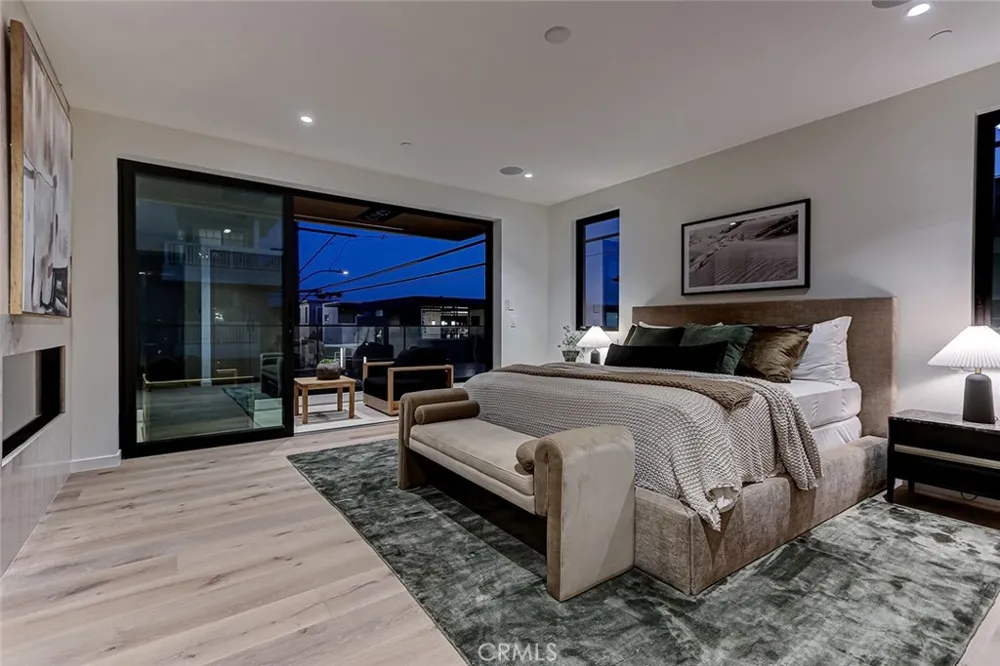 315 25th Manhattan Beach, CA 90266