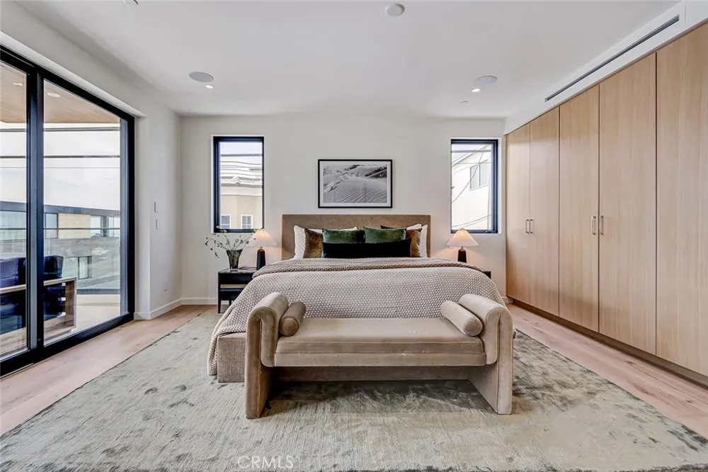 315 25th Manhattan Beach, CA 90266