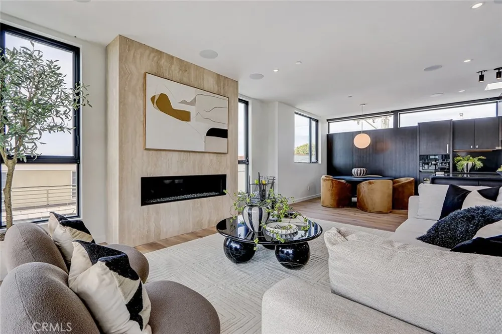 315 25th Manhattan Beach, CA 90266