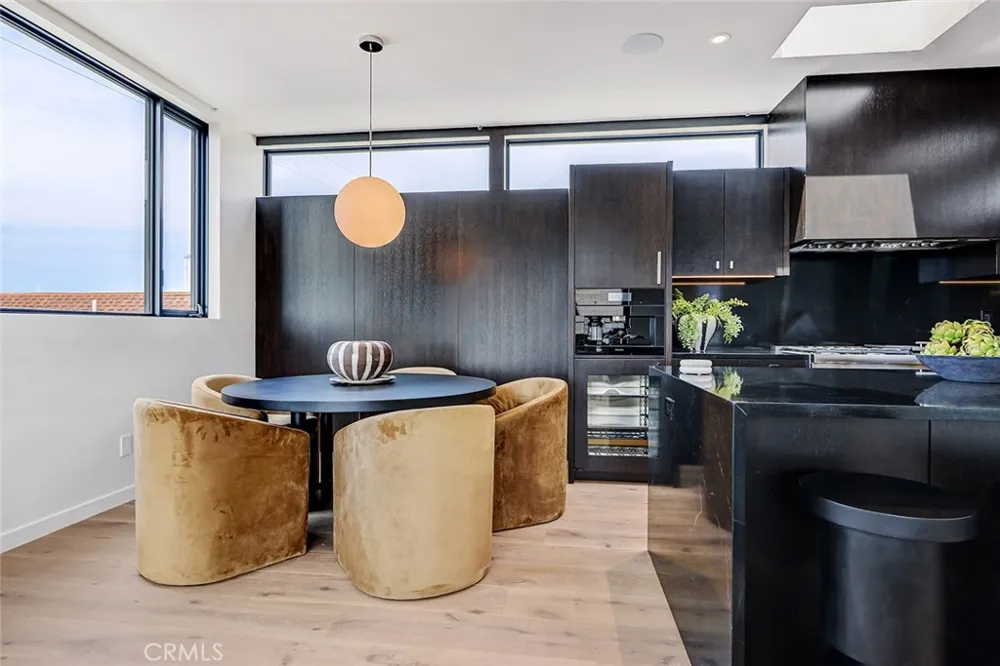 315 25th Manhattan Beach, CA 90266