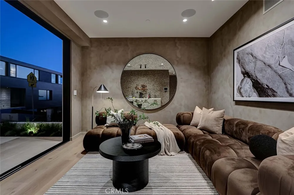 315 25th Manhattan Beach, CA 90266