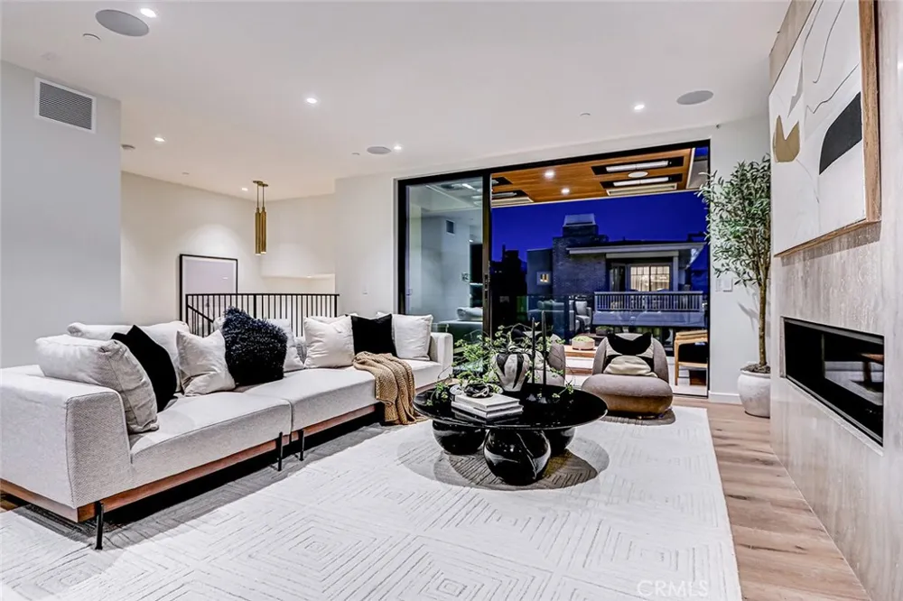 315 25th Manhattan Beach, CA 90266