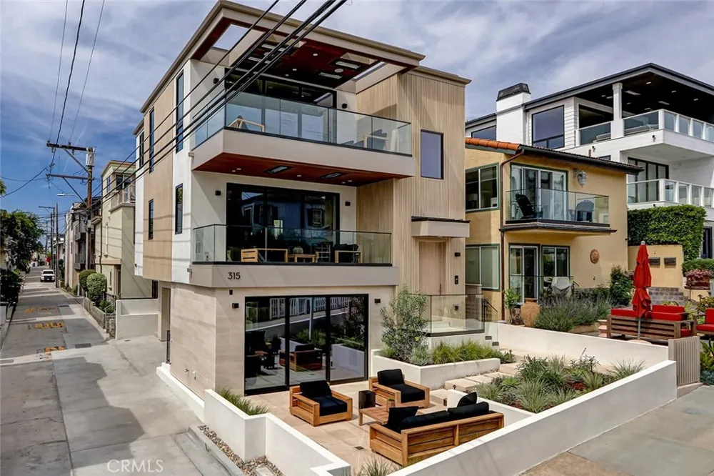 315 25th Manhattan Beach, CA 90266