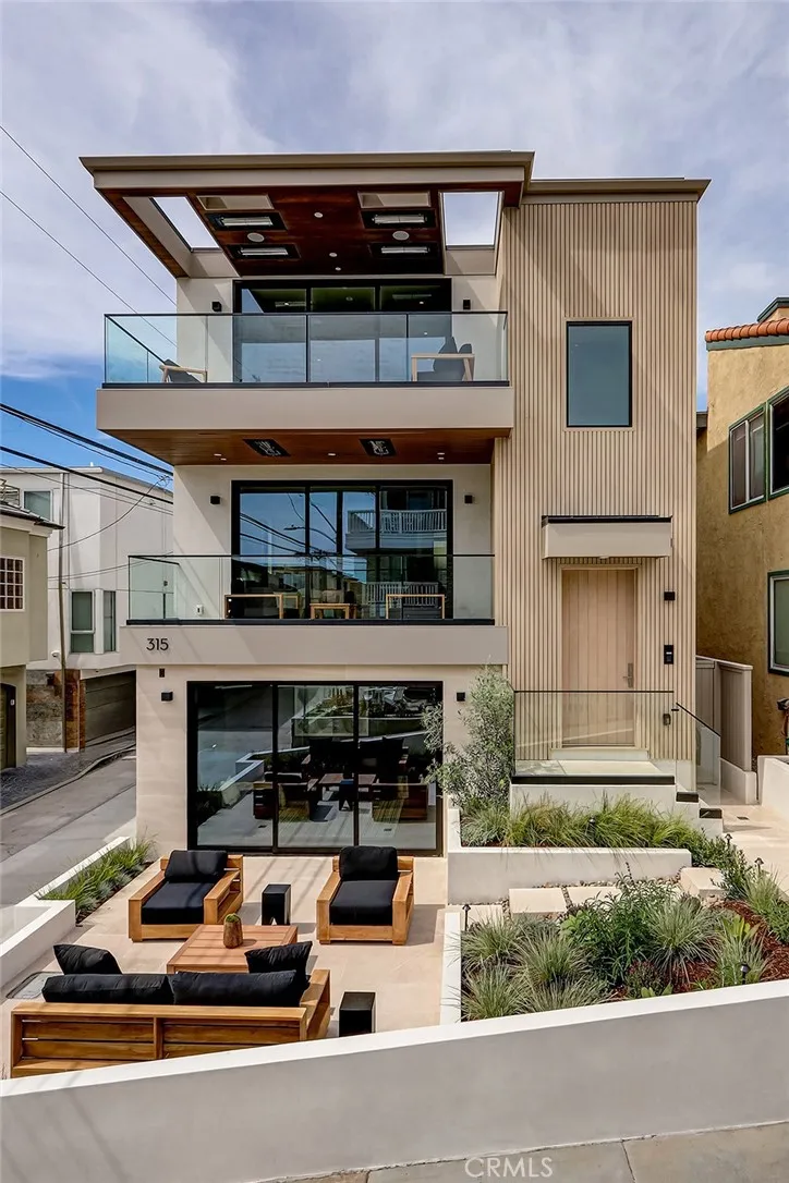 315 25th Manhattan Beach, CA 90266