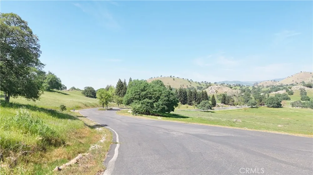 3295 Blue Oak Dr Catheys Valley, CA 95306