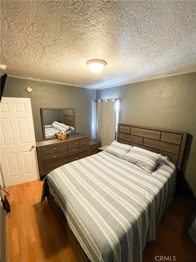 8205 Stanford Los Angeles, CA 90001