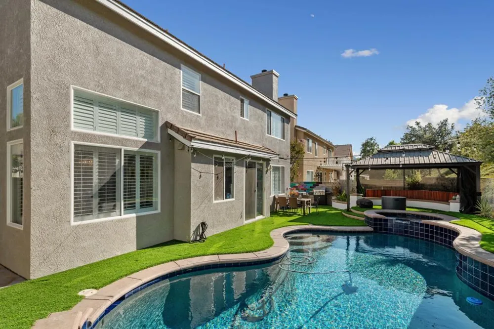 26089 Salinger Lane Stevenson Ranch, CA 91381