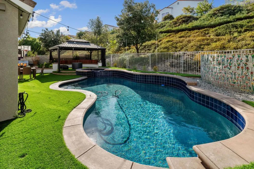 26089 Salinger Lane Stevenson Ranch, CA 91381