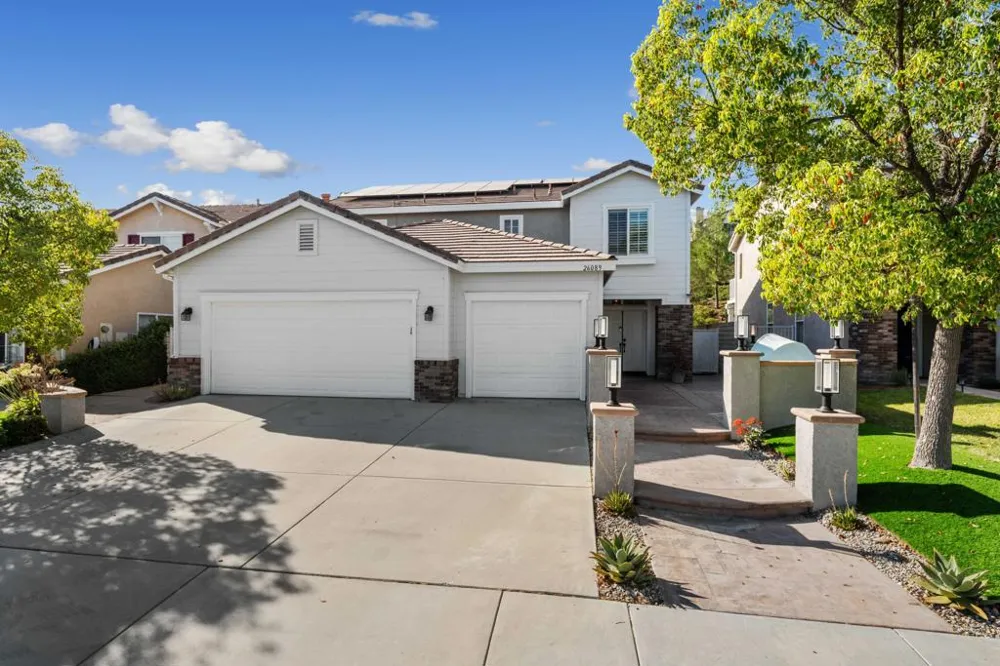 26089 Salinger Lane Stevenson Ranch, CA 91381
