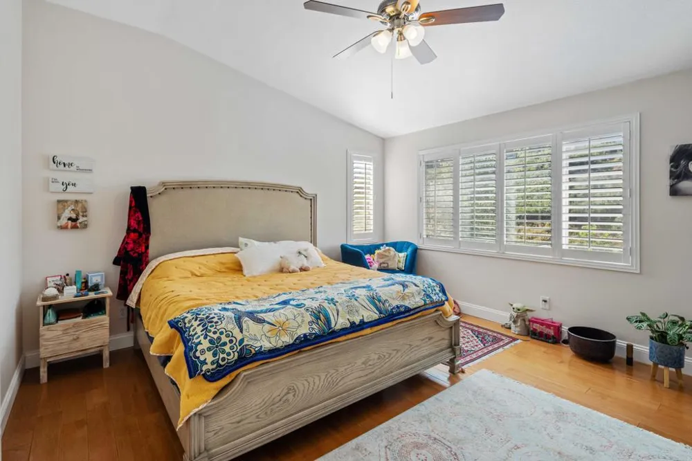 26089 Salinger Lane Stevenson Ranch, CA 91381