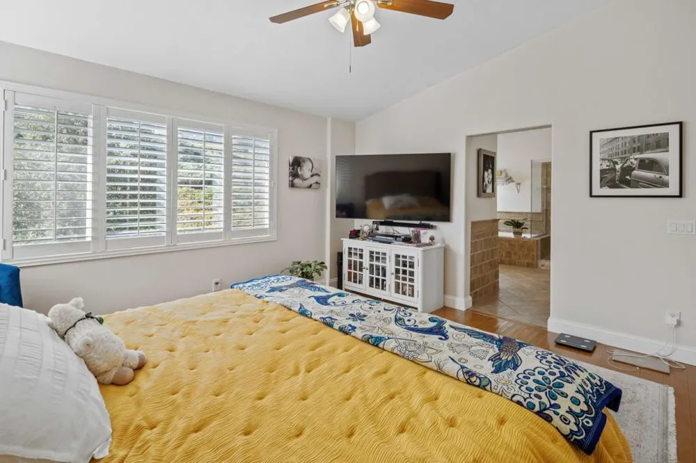 26089 Salinger Lane Stevenson Ranch, CA 91381