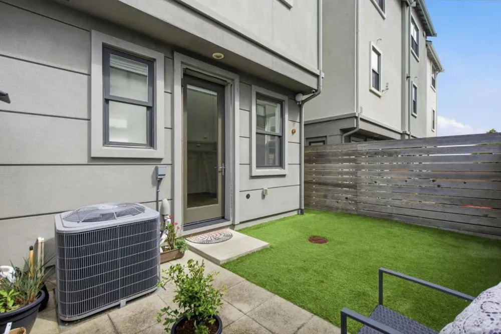 2637 Bantry Court South San Francisco, CA 94080
