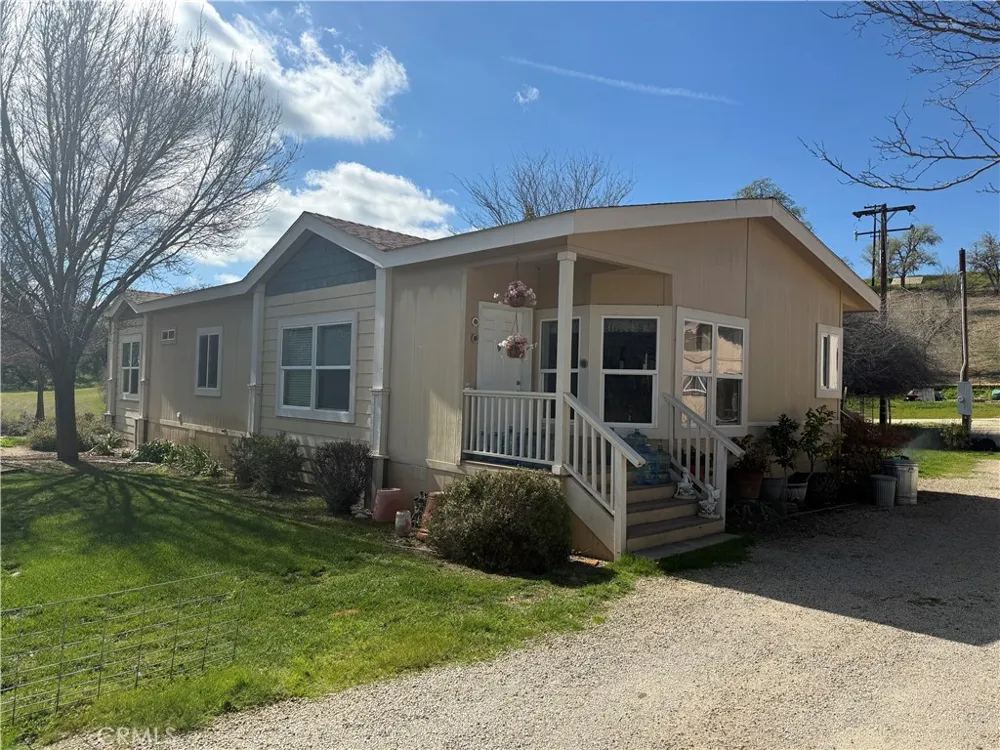 2980 Pleasant Rd San Miguel, CA 93451