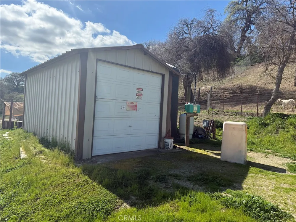 2980 Pleasant Rd San Miguel, CA 93451