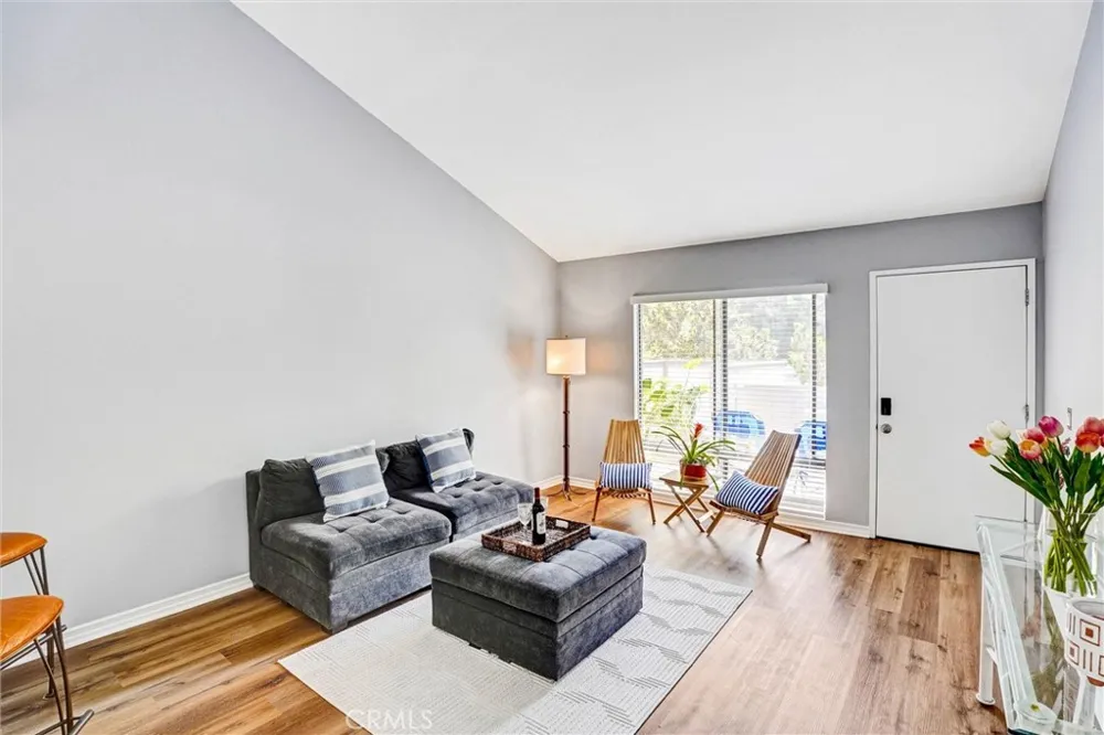 3010 Associated Road #133 Fullerton, CA 92835