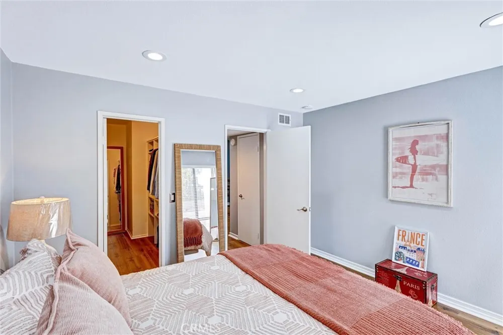 3010 Associated Road #133 Fullerton, CA 92835
