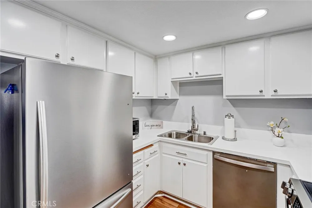 3010 Associated Road #133 Fullerton, CA 92835