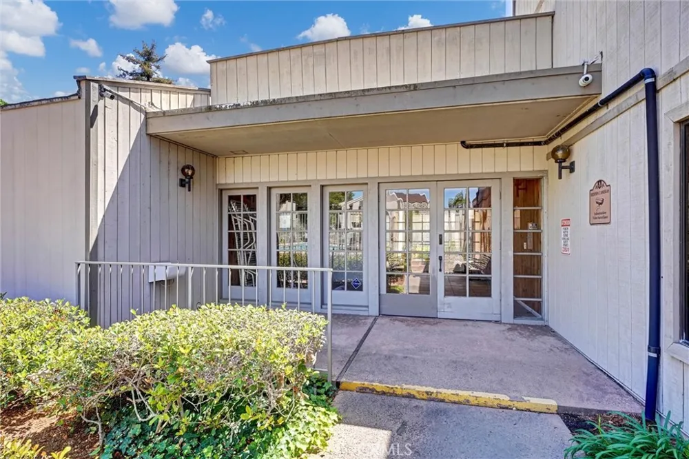 3010 Associated Road #133 Fullerton, CA 92835