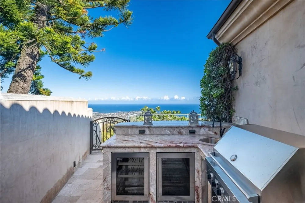3323 Starline Rancho Palos Verdes, CA 90275