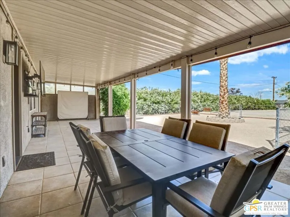 6333 Timothy Avenue Twentynine Palms, CA 92277