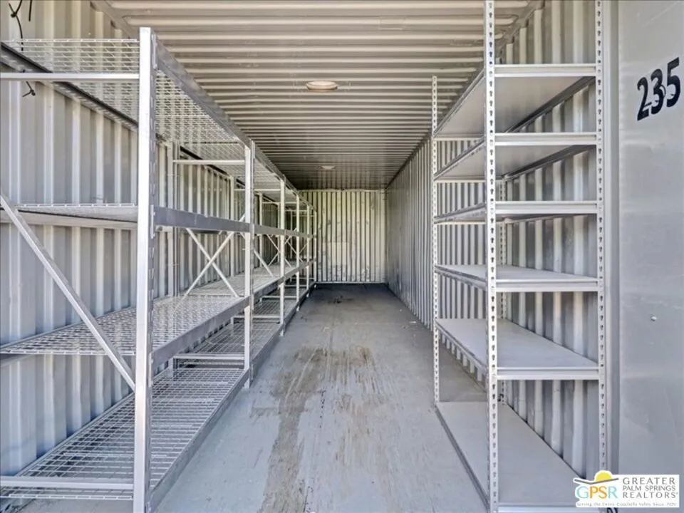 6333 Timothy Avenue Twentynine Palms, CA 92277