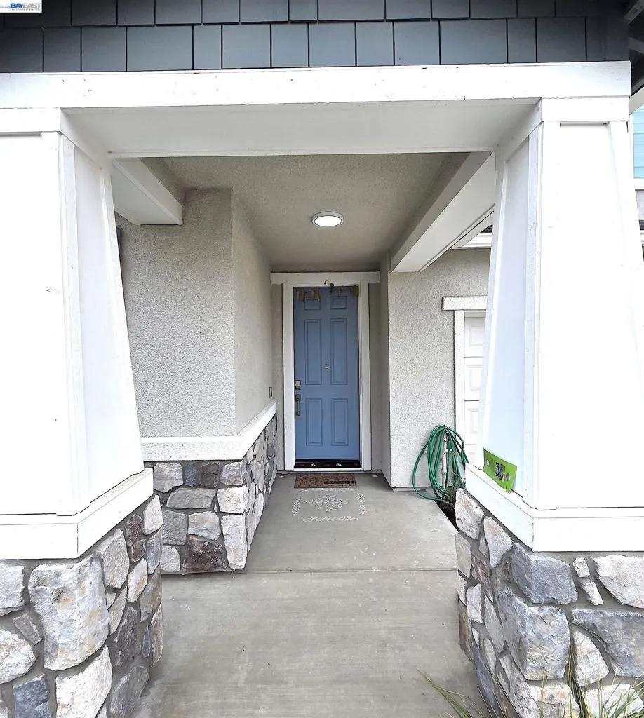 5390 Shenandoah Valley Ln Antioch, CA 94531