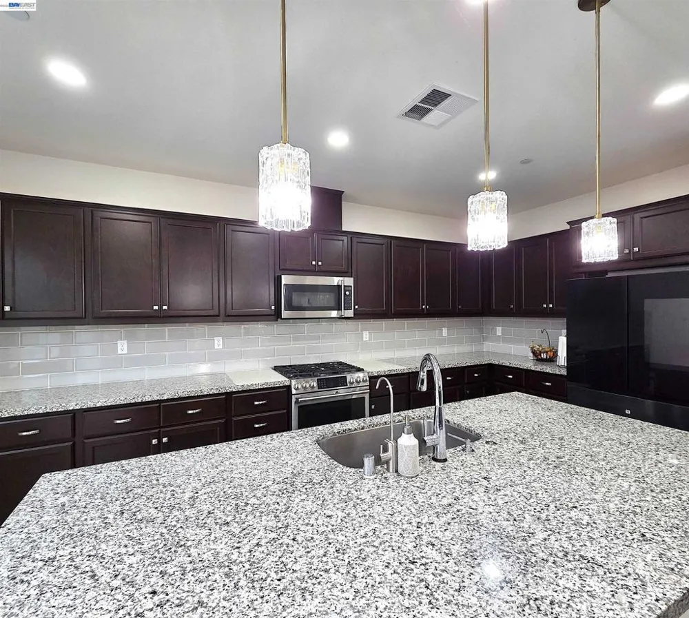 5390 Shenandoah Valley Ln Antioch, CA 94531