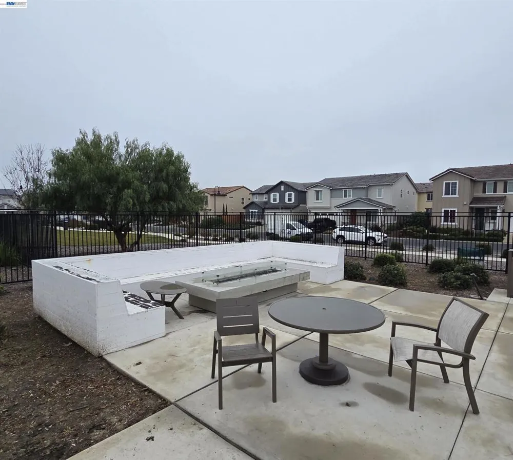 5390 Shenandoah Valley Ln Antioch, CA 94531