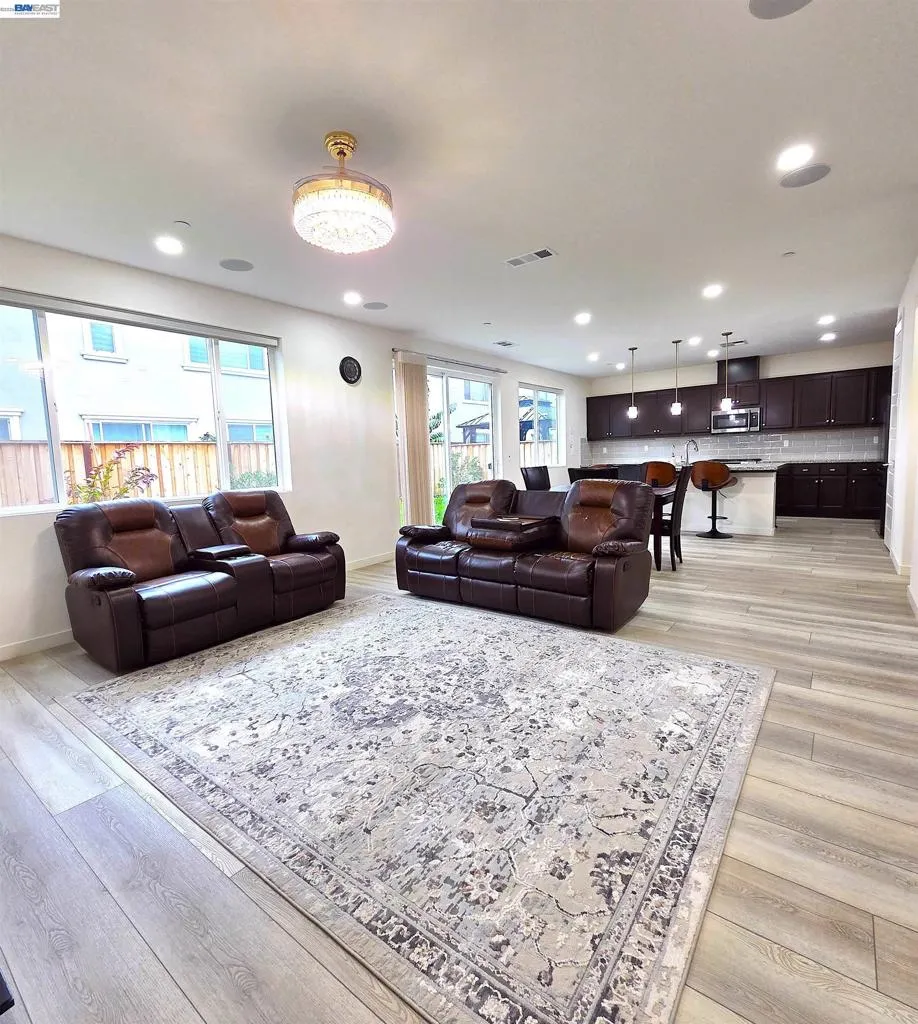 5390 Shenandoah Valley Ln Antioch, CA 94531