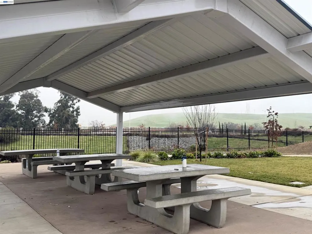 5390 Shenandoah Valley Ln Antioch, CA 94531