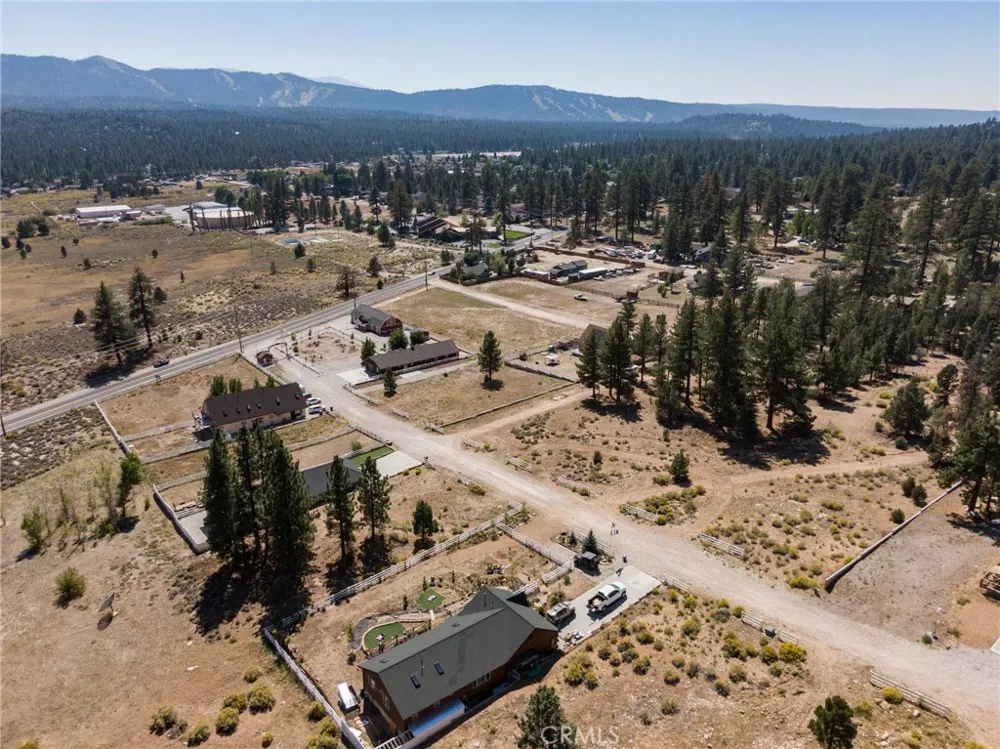 1137 Live Oak Big Bear, CA 92314