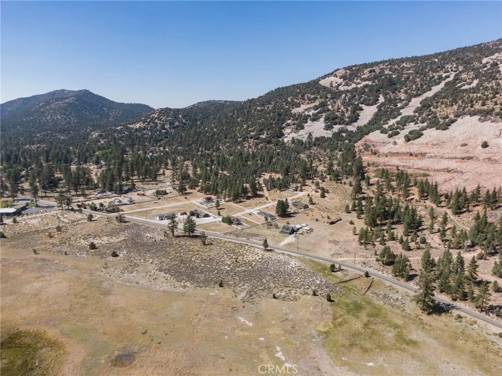 1137 Live Oak Big Bear, CA 92314