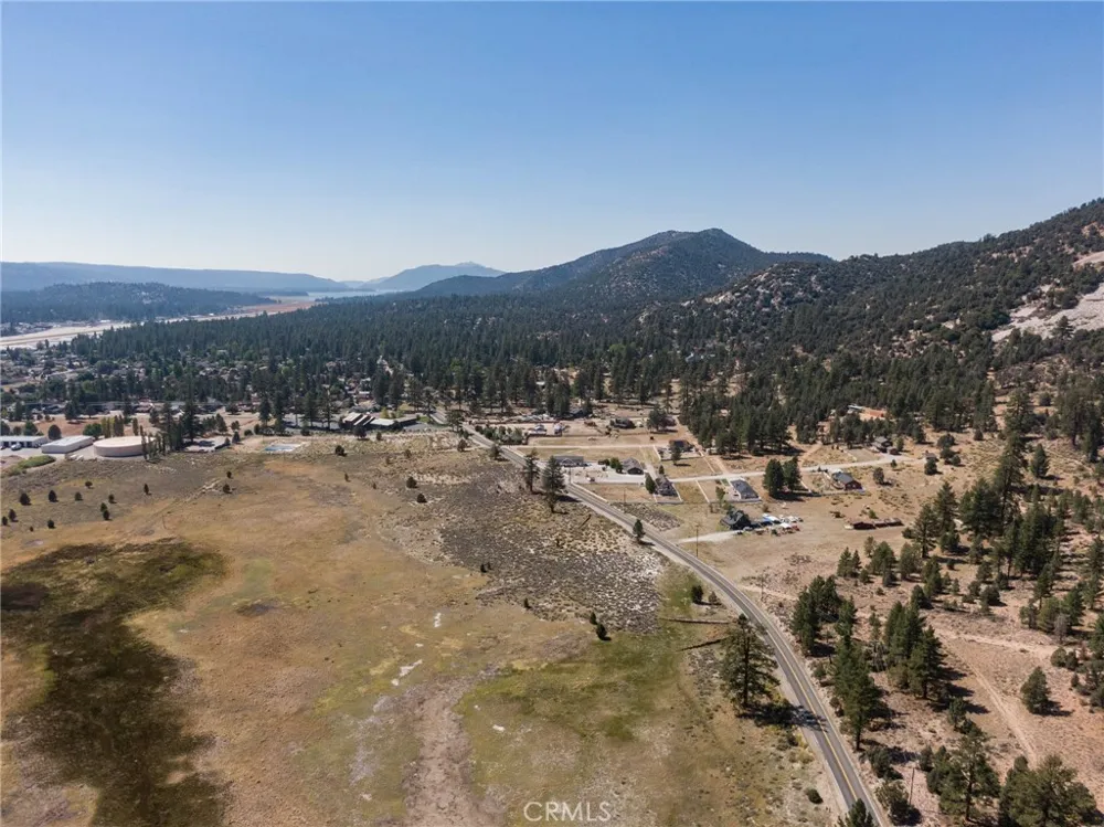 1137 Live Oak Big Bear, CA 92314
