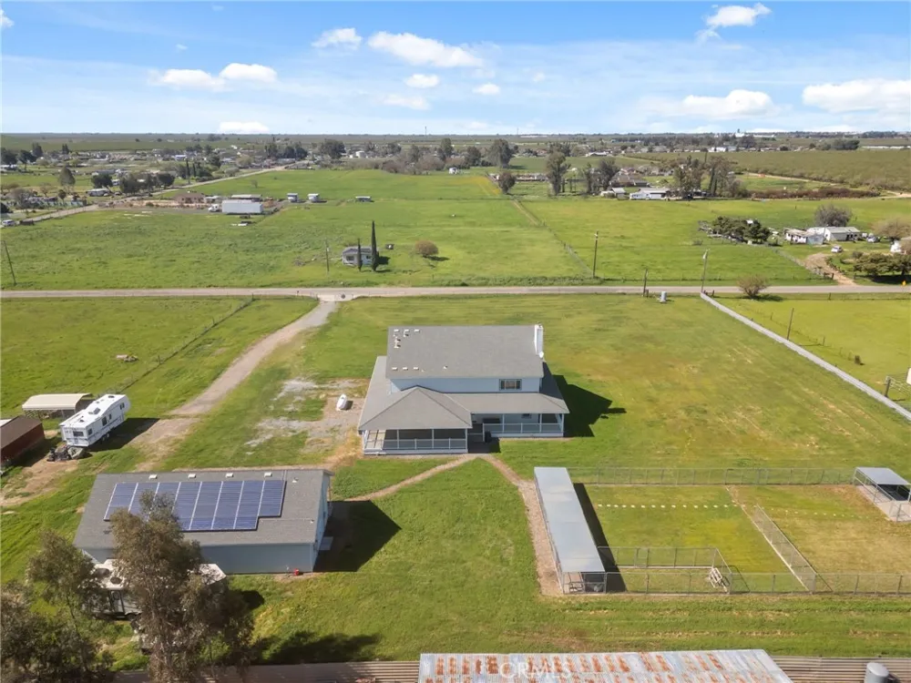 22581 Road 20 Chowchilla, CA 93610