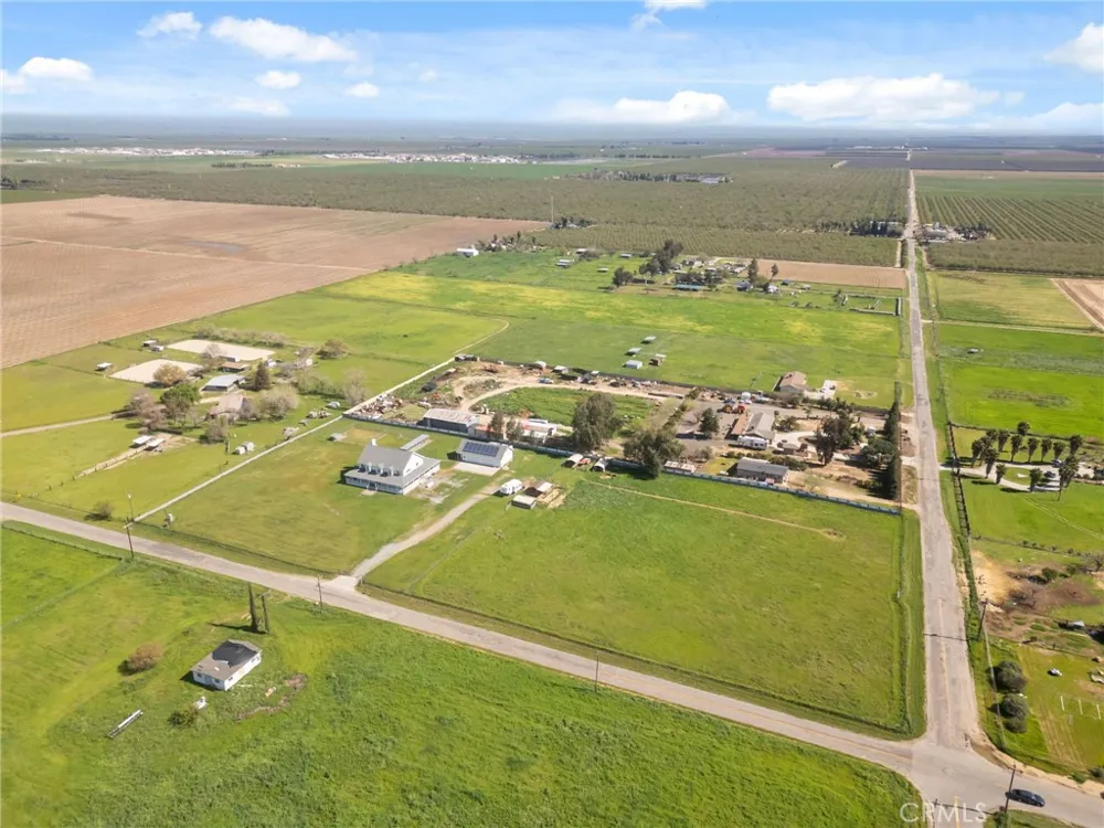 22581 Road 20 Chowchilla, CA 93610