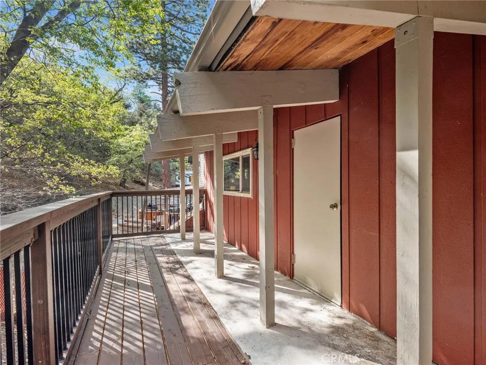 1147 Twin Lakes Wrightwood, CA 92397