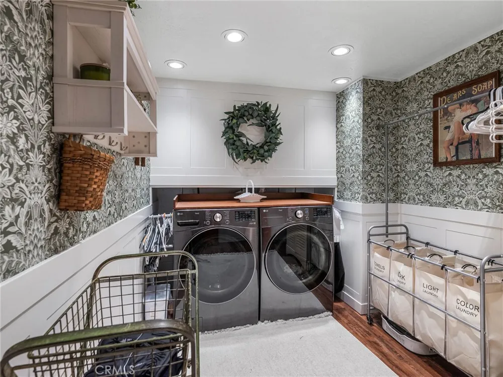 1147 Twin Lakes Wrightwood, CA 92397