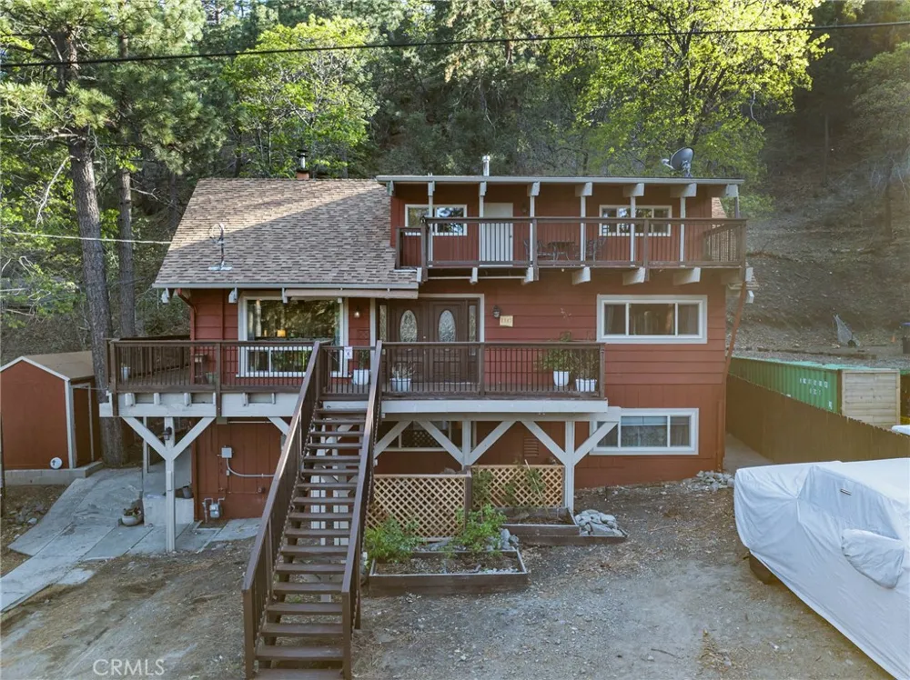1147 Twin Lakes Wrightwood, CA 92397