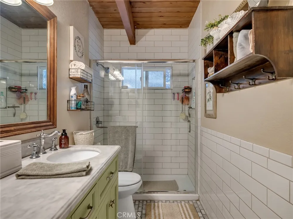 1147 Twin Lakes Wrightwood, CA 92397