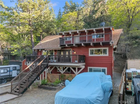 1147 Twin Lakes