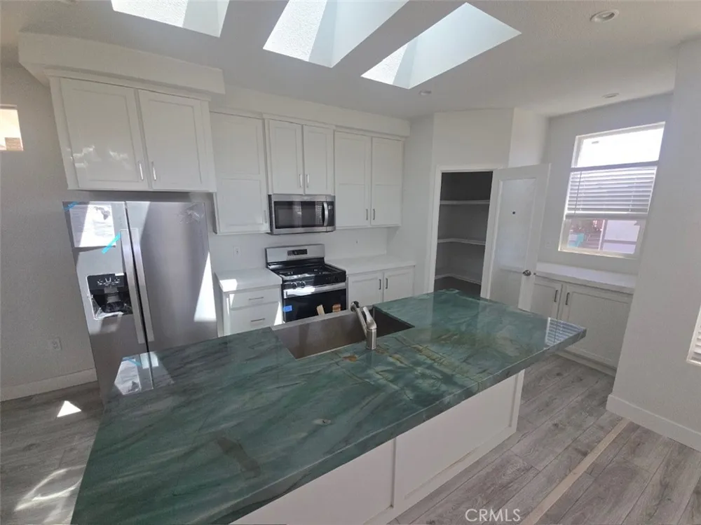 432 S Harbor Boulevard #1010 Santa Ana, CA 92704