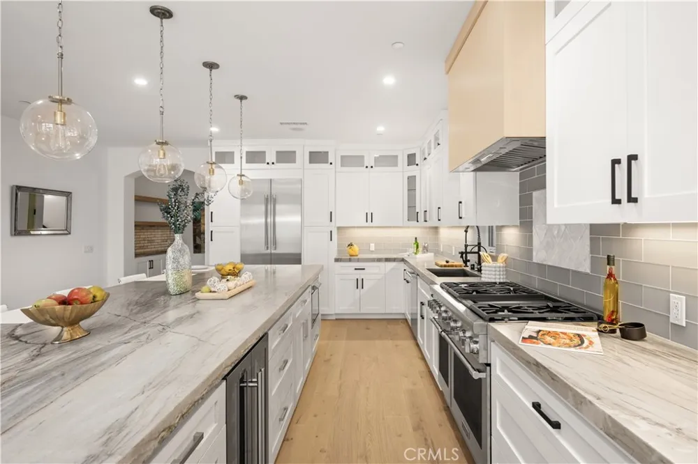 114 2nd Seal Beach, CA 90740
