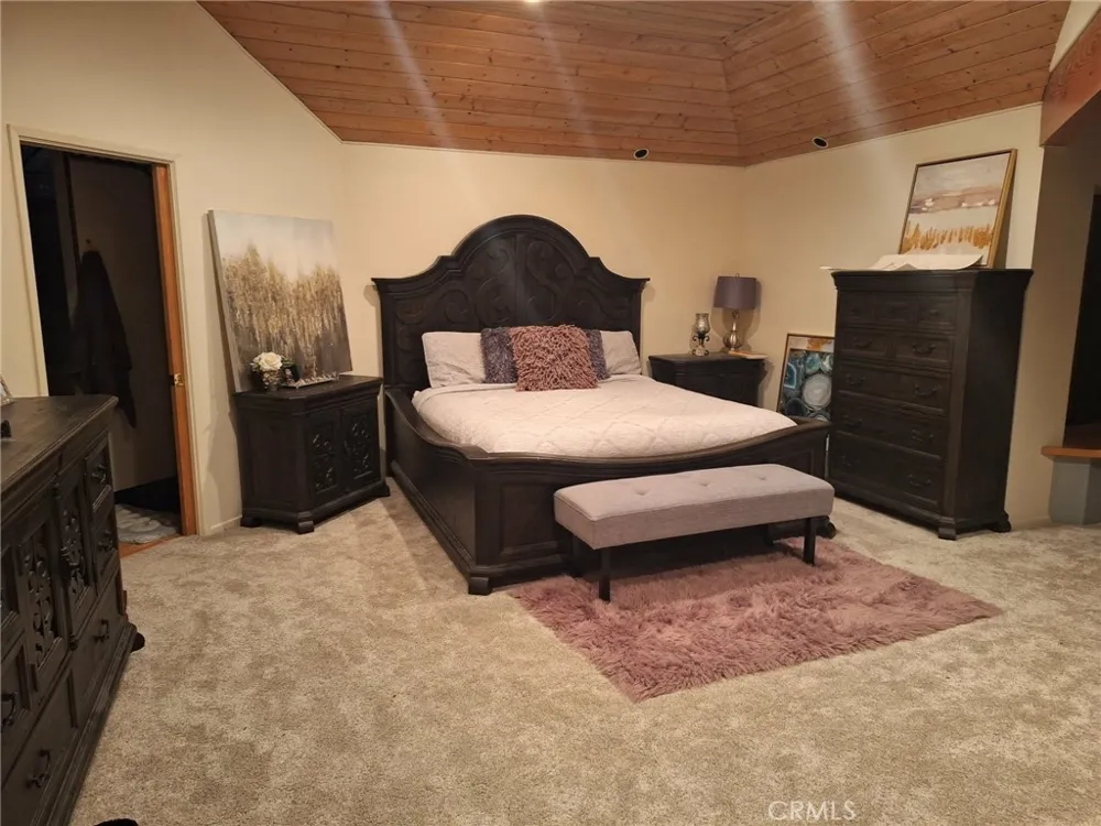 21425 Sawpit Canyon Road Cedarpines Park, CA 92322