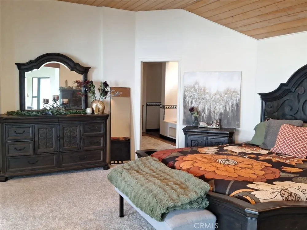 21425 Sawpit Canyon Road Cedarpines Park, CA 92322