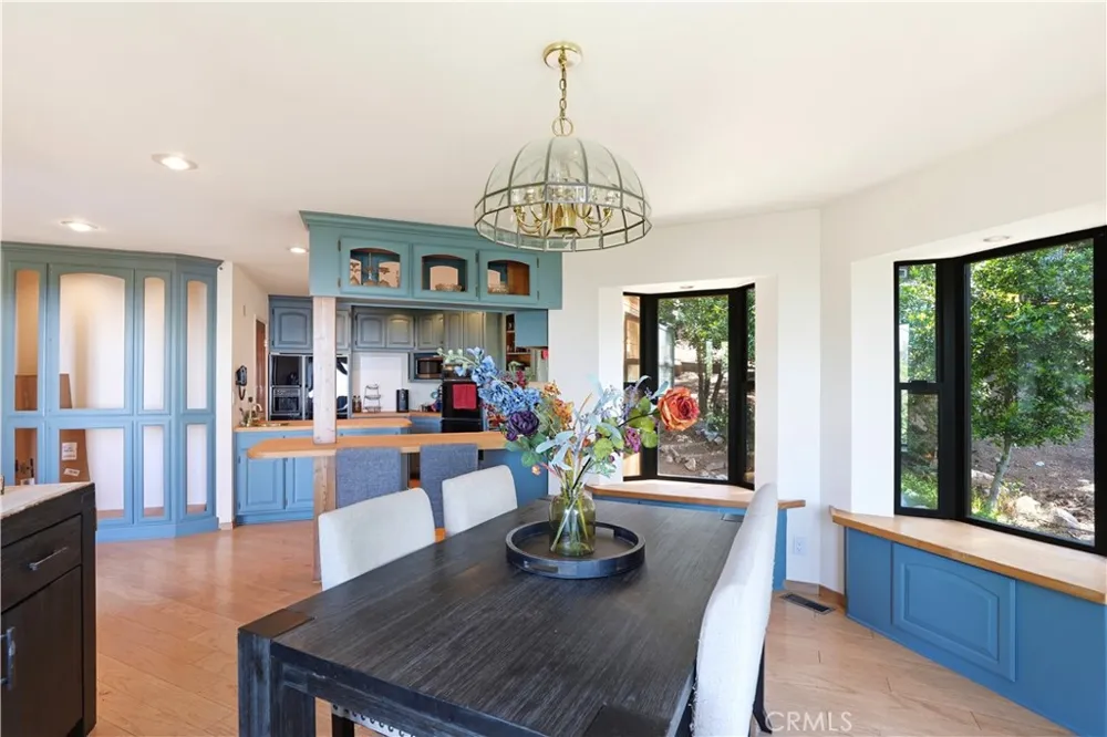 21425 Sawpit Canyon Road Cedarpines Park, CA 92322